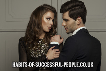 What are the habits of successful people when it comes to dating?